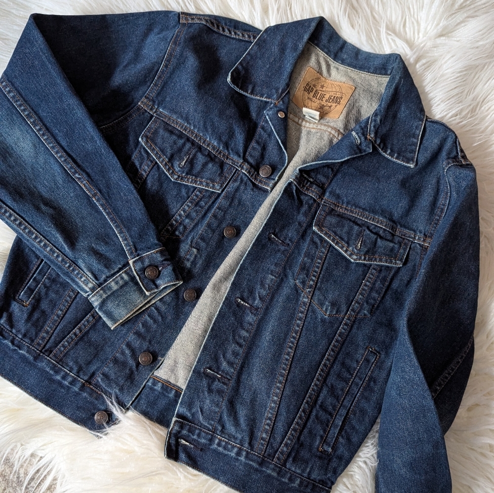 GAP denim jacket like new! Early 2000s. Sz xs